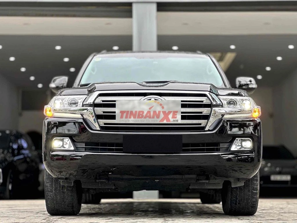 Toyota Land Cruiser VX 2016 Xăng Tự động Đen