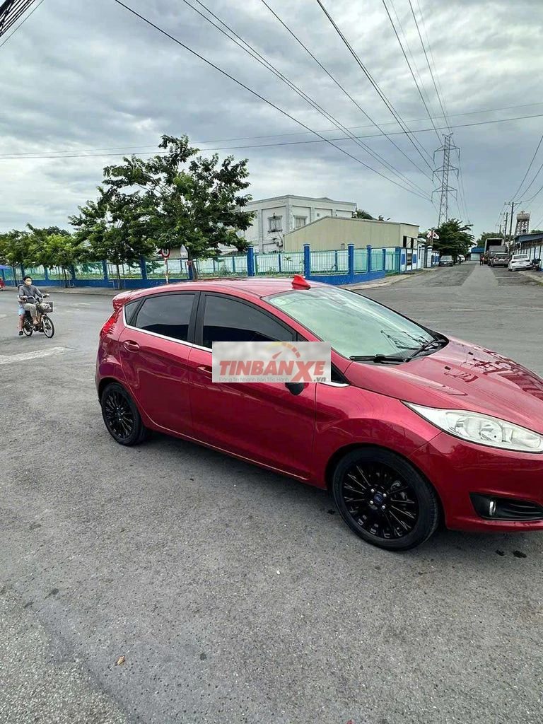 Ford Fiesta 1.0 Turbo Xăng Đỏ
