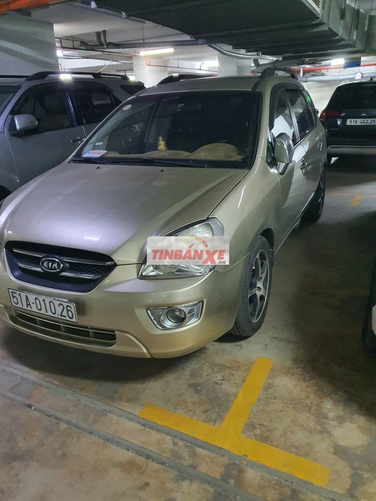KIA CAREN 2010 Xăng Vàng cát 200.000 km