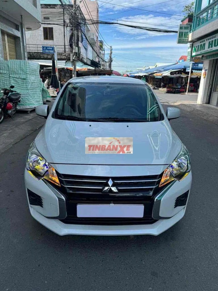 Mitsubishi Attrage 2025 MT 19000 km Trắng