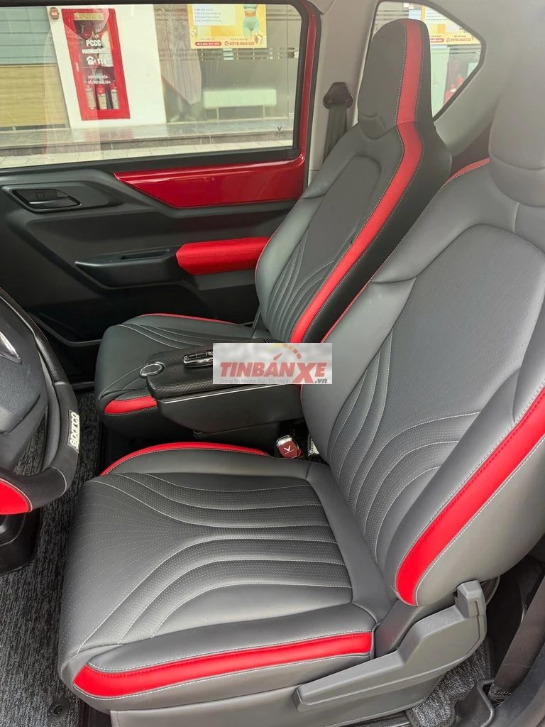 VinFast VF3 4000km Điện 4 chỗ