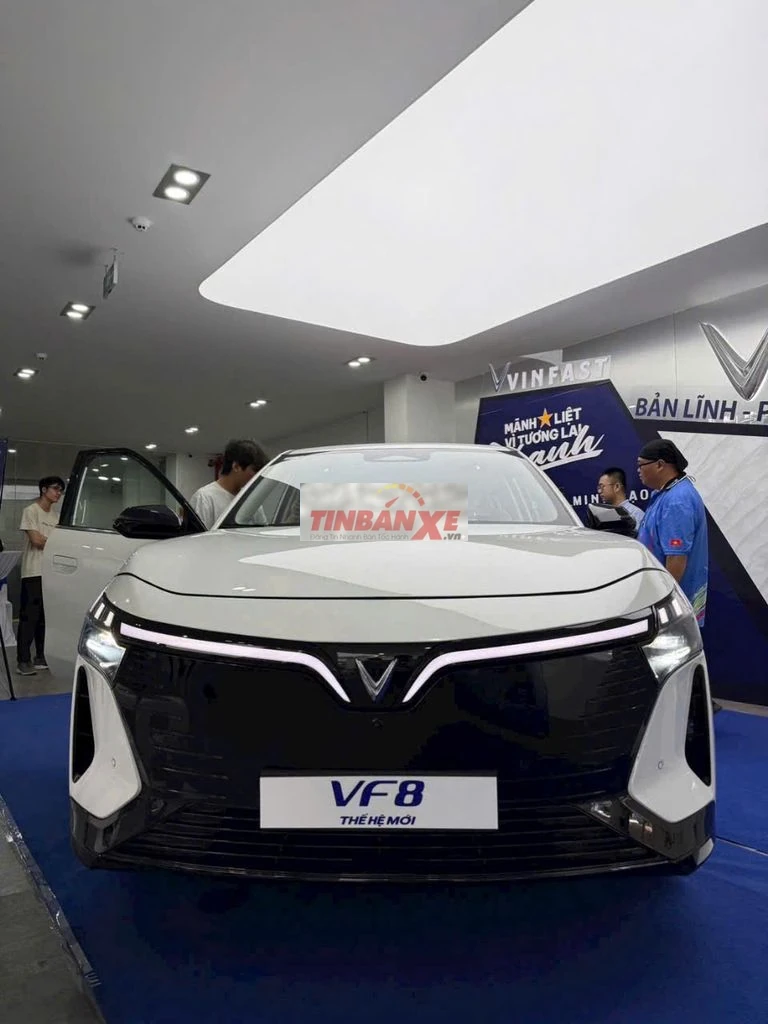 VF8 all new cọc tiên phong vẫn còn