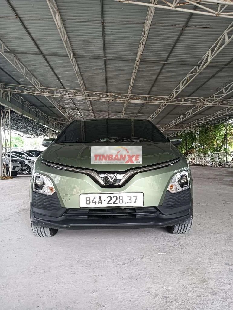 VinFast VF5 Xanh lá 5 chỗ