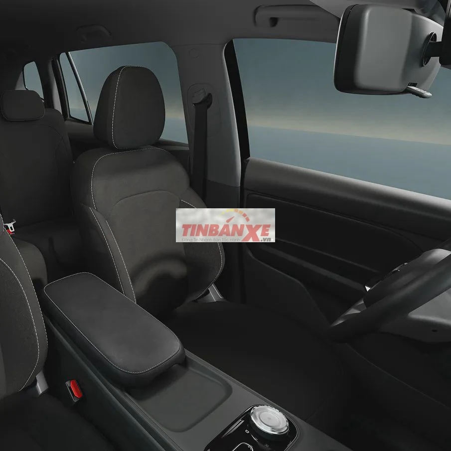 549 triệu _ Limo Green _ 7 chỗ _ tt 82 tr nhận xe