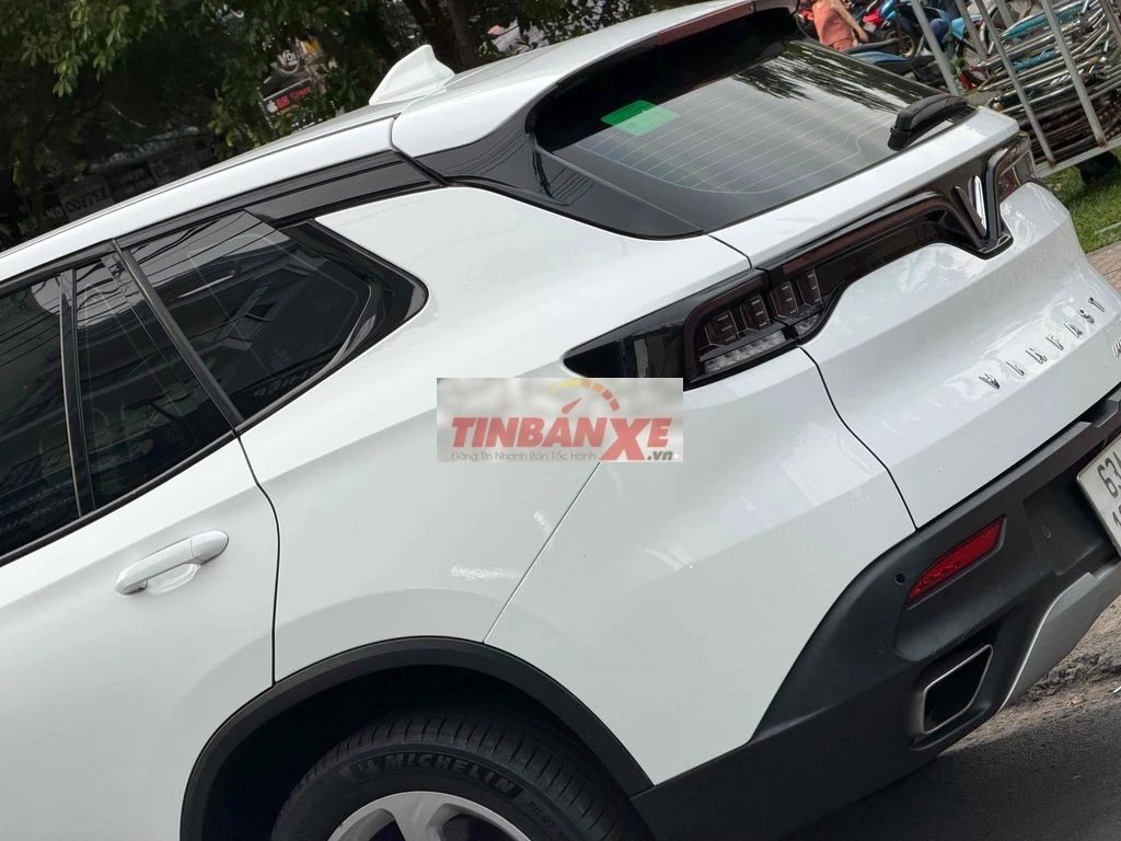 Vinfast Lux SA 2021 Trắng 80.000 km
