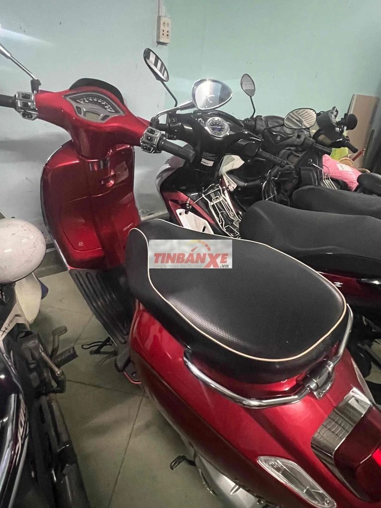 Piaggio Vespa Sprint 2021 Đỏ 7.500 km