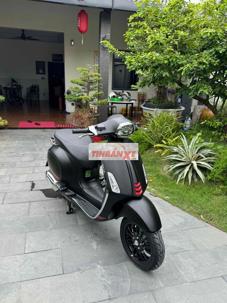 Vespa S125 2023 odo 2100 km như mới Hỗ trợ góp