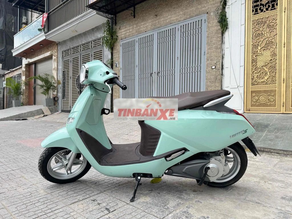 Xe máy điện VinFast Vento S Xanh ngọc 1000 km