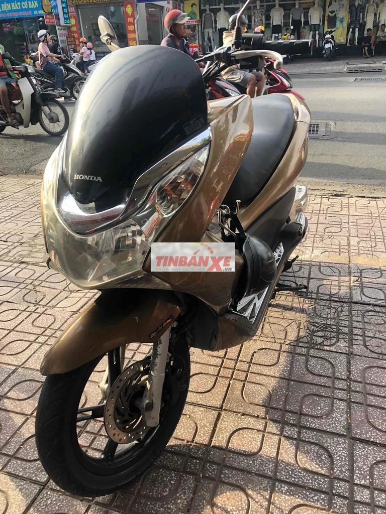 Honda PCX 2011 Vàng cần bán lại