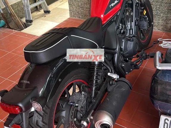 Honda Rebel 500 2025 Đen nhám 300km