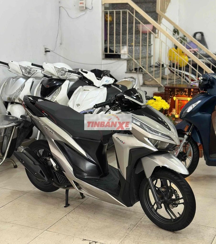 Honda Vario 150 2018 Bạc Poche.Chích chủ.BSTP.