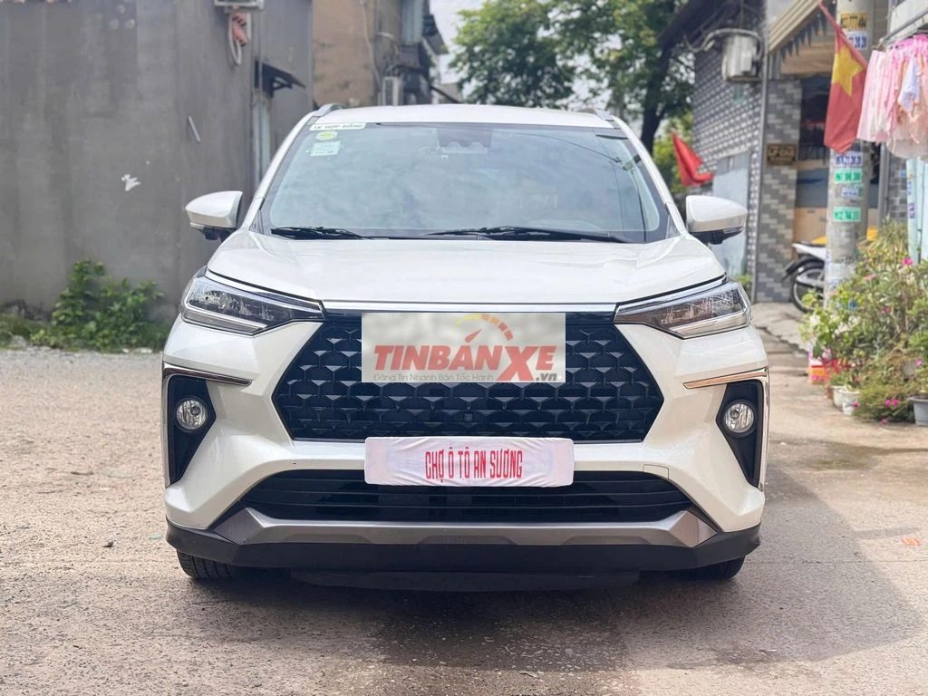 Toyota Veloz TOP 2023 Trắng Tự động