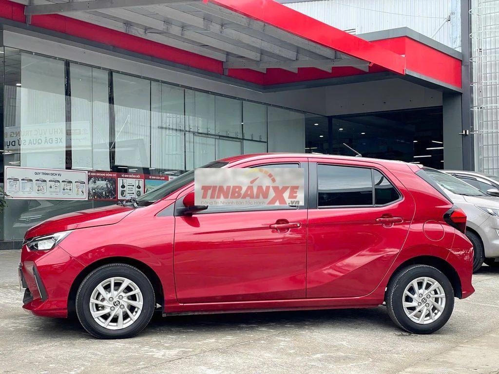 Toyota Wigo AT 2024 trả trước 135tr