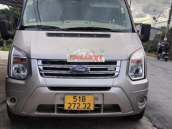Ford Transit Luxury 2018 16 chỗ Vàng cát