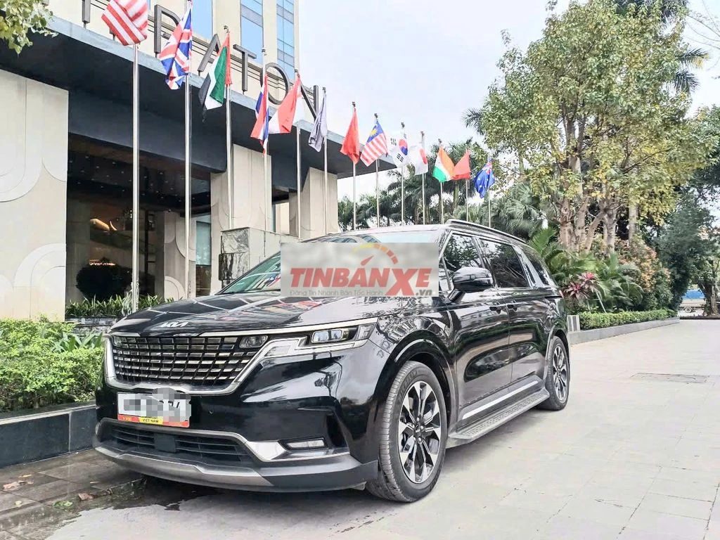 Kia Carnival Signature 2021 Đen