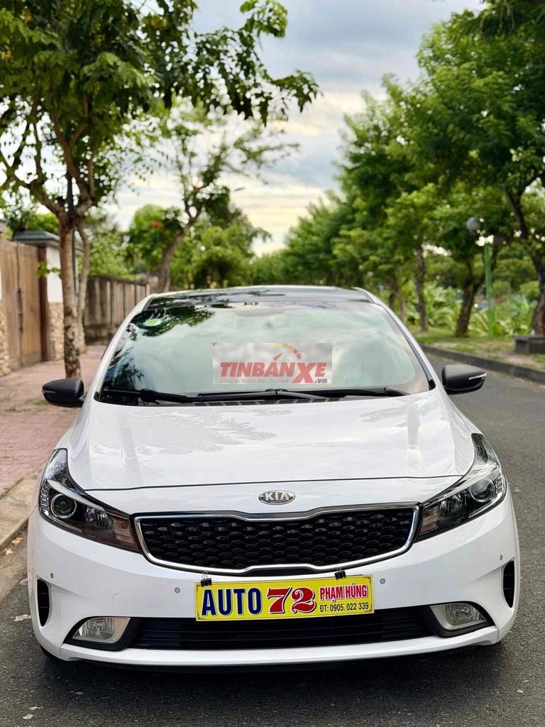Kia Cerato 1.6AT 2018 Trắng Tự động 110000 km