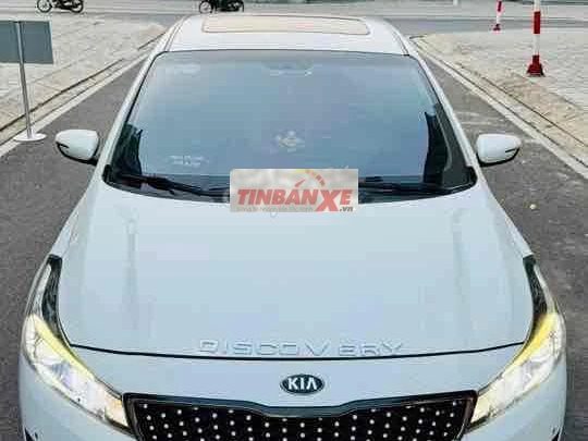 KIA Cerato 2018 2.0 bản full Trắng Tự động