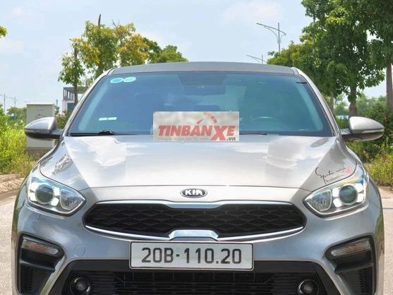 Kia Cerato Deluxe 2020 110.000 km Xám Tự động