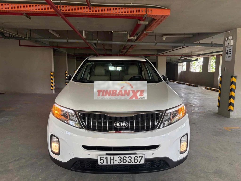 KIA Sorento 2020 2.4G Deluxe Trắng 66.000 km 1Chủ