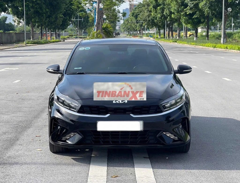 KIA K3 Premium 2.0AT 2022 Đen 28.000 km