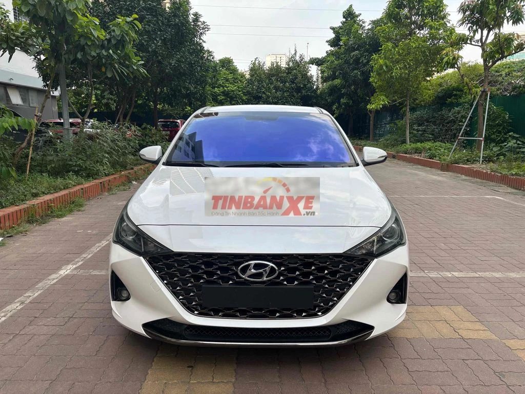 Hyundai Accent 2024 số tự động AT