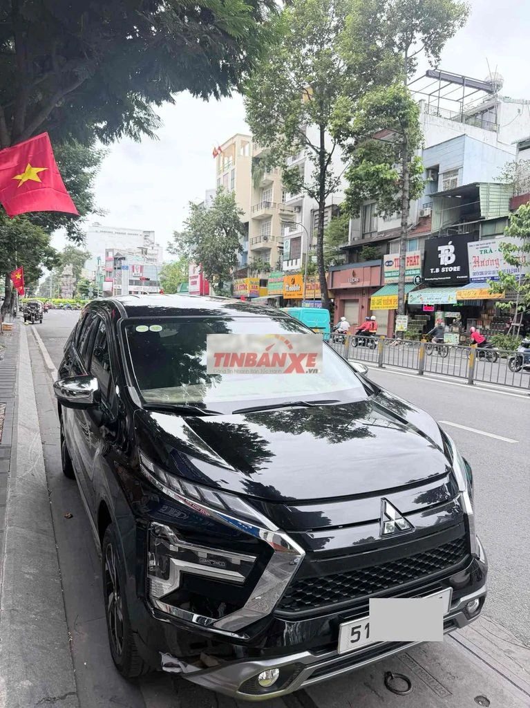Mitsubishi Xpander 7 chỗ Đen 26.658 km
