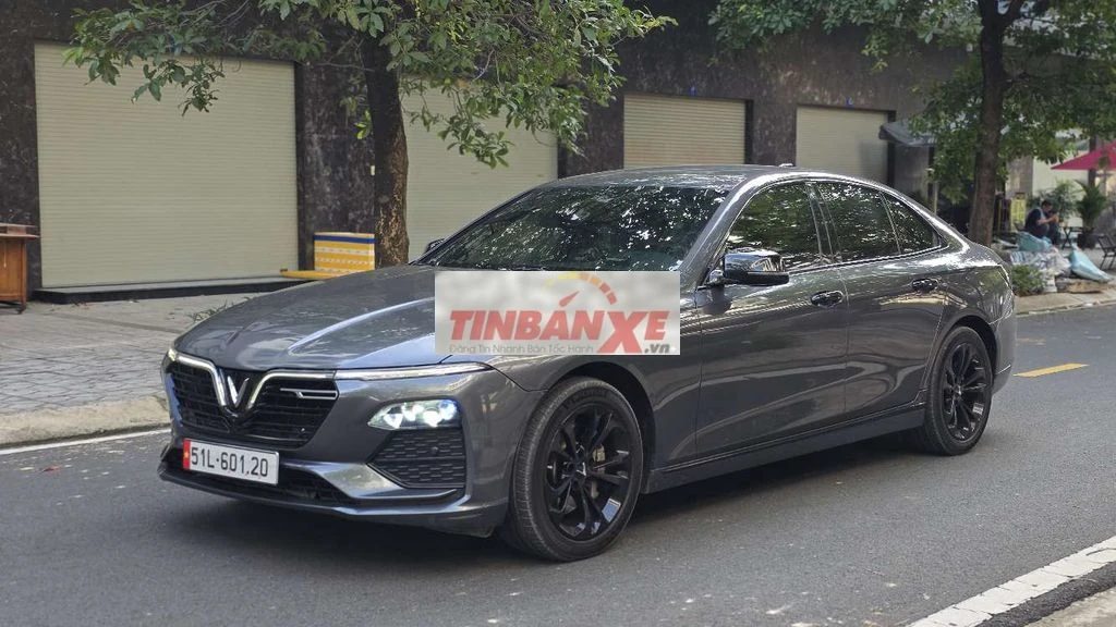 VinFast Lux A Base 2021 Xám 43.000km