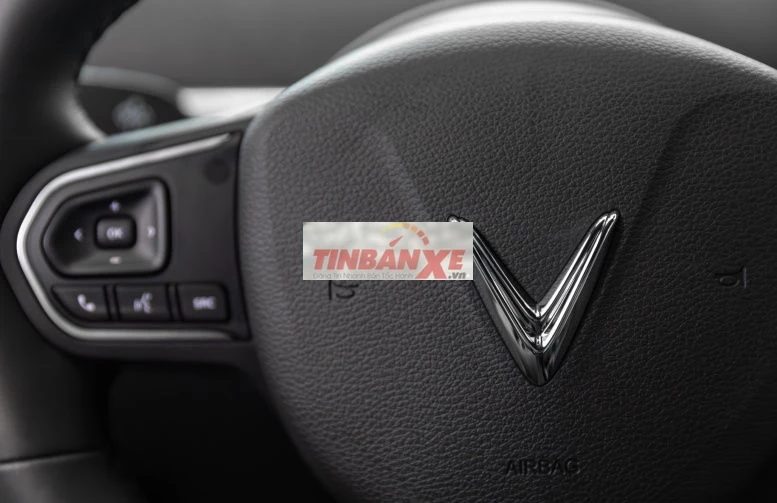 Xe VF6_ 5 chỗ _ 570 triệu _ tt 114 triệu nhận xe