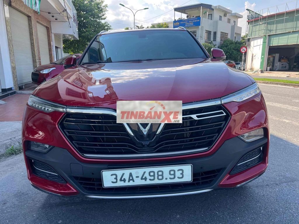 VinFast Lux SA Plus 7 chỗ Đỏ 50000 km