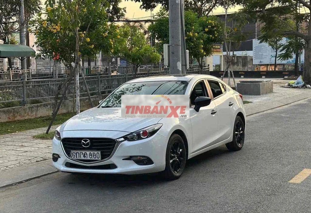 Mazda 3 1.5 Luxury 2019 Trắng 1 chủ cưc moi