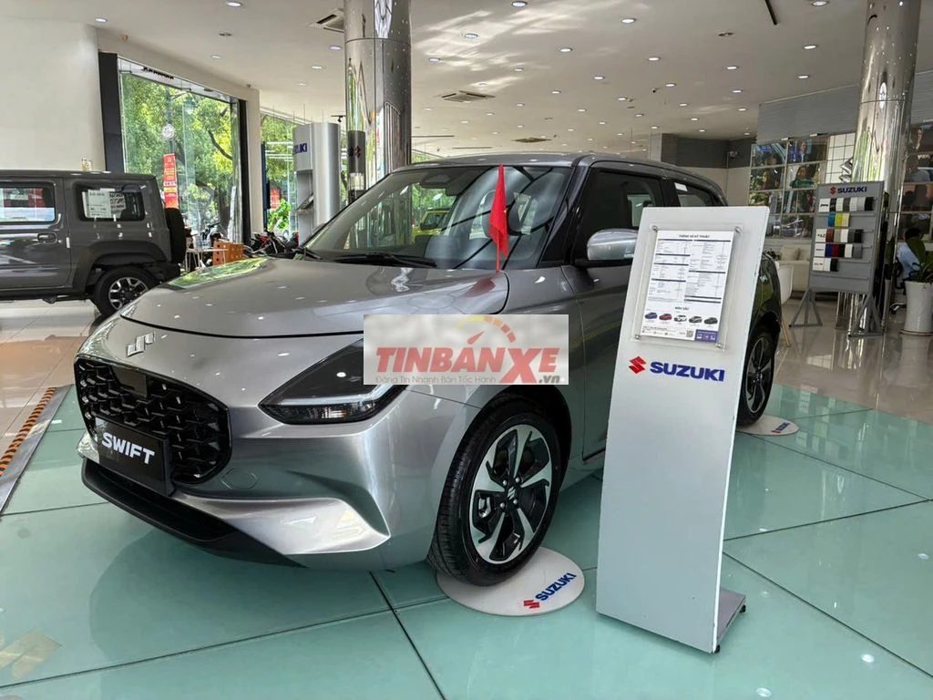 Suzuki Swift Hybrid 2026 Màu Bạc