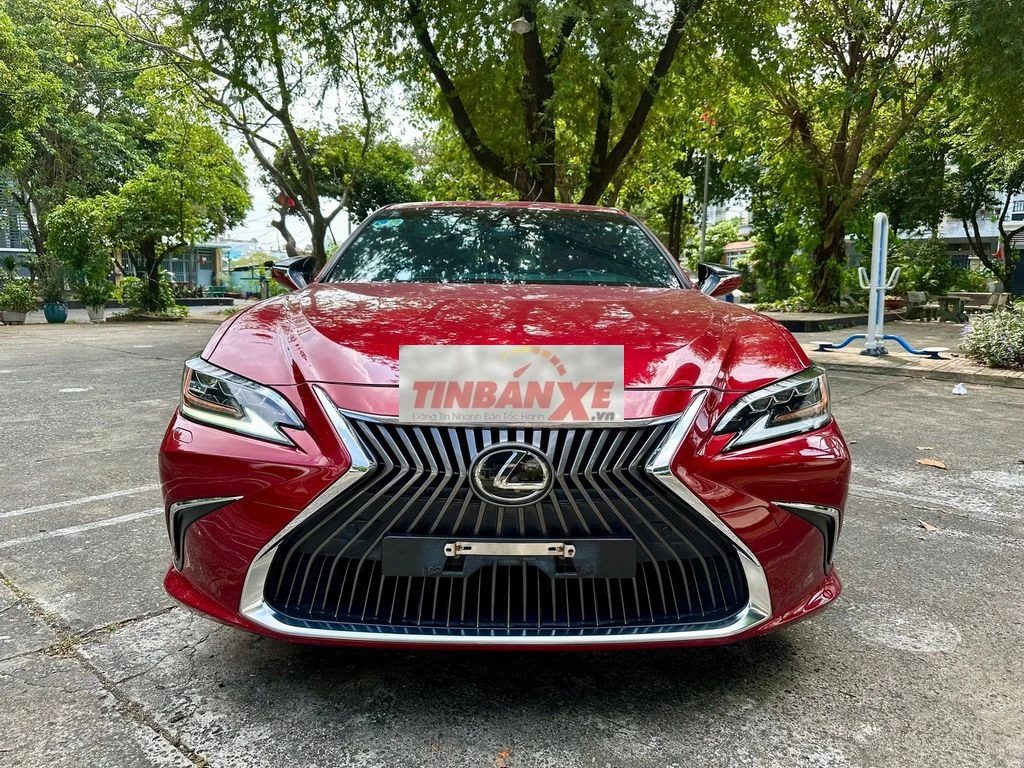 Lexus ES 250 2022 Xăng 2.5 L Đỏ | 53,000 Km