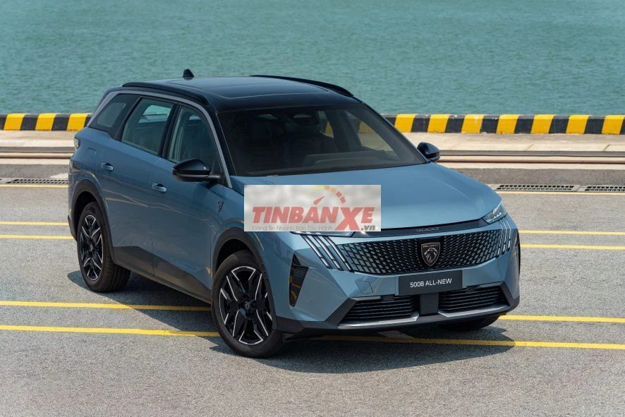 Peugeot 5008 All-New Xanh
