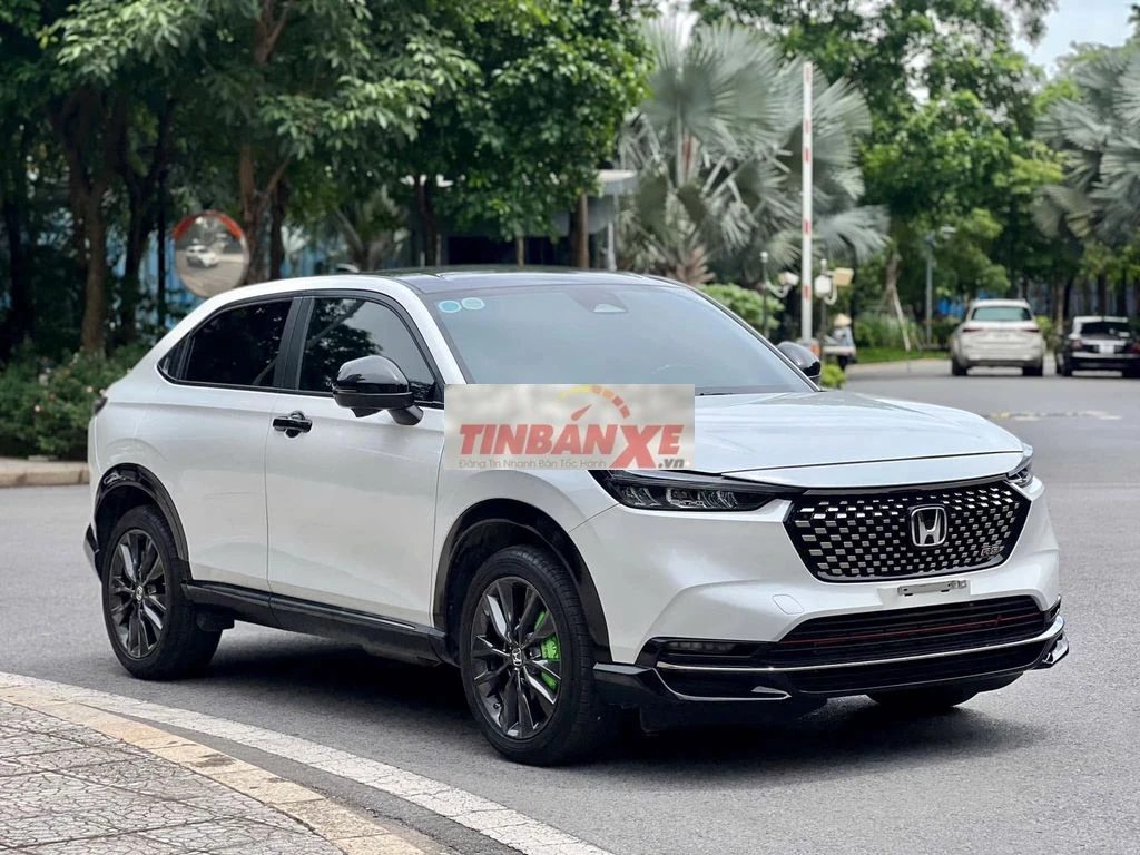 Honda HR-V RS 2022 Trắng 25.000 km