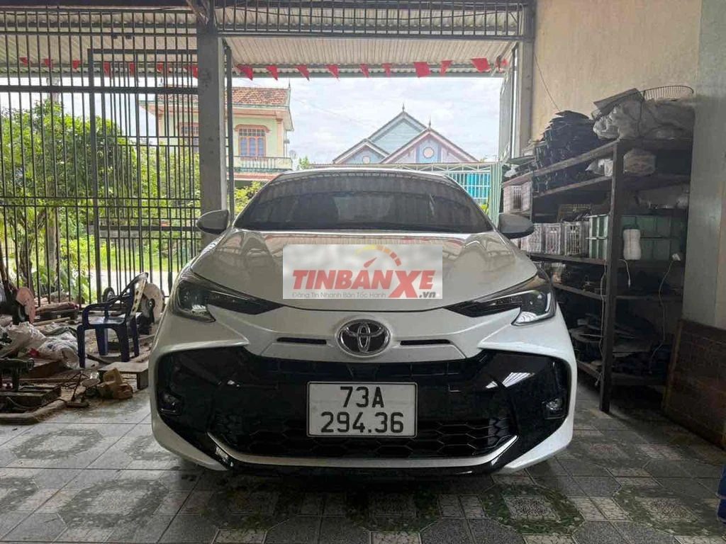 Toyota Vios 2023 Trắng Số sàn 28000 km