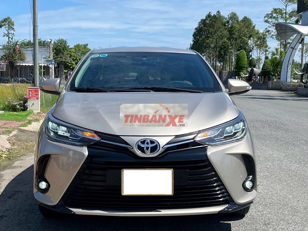 Toyota Vios 1.5G 2022 Vàng cát