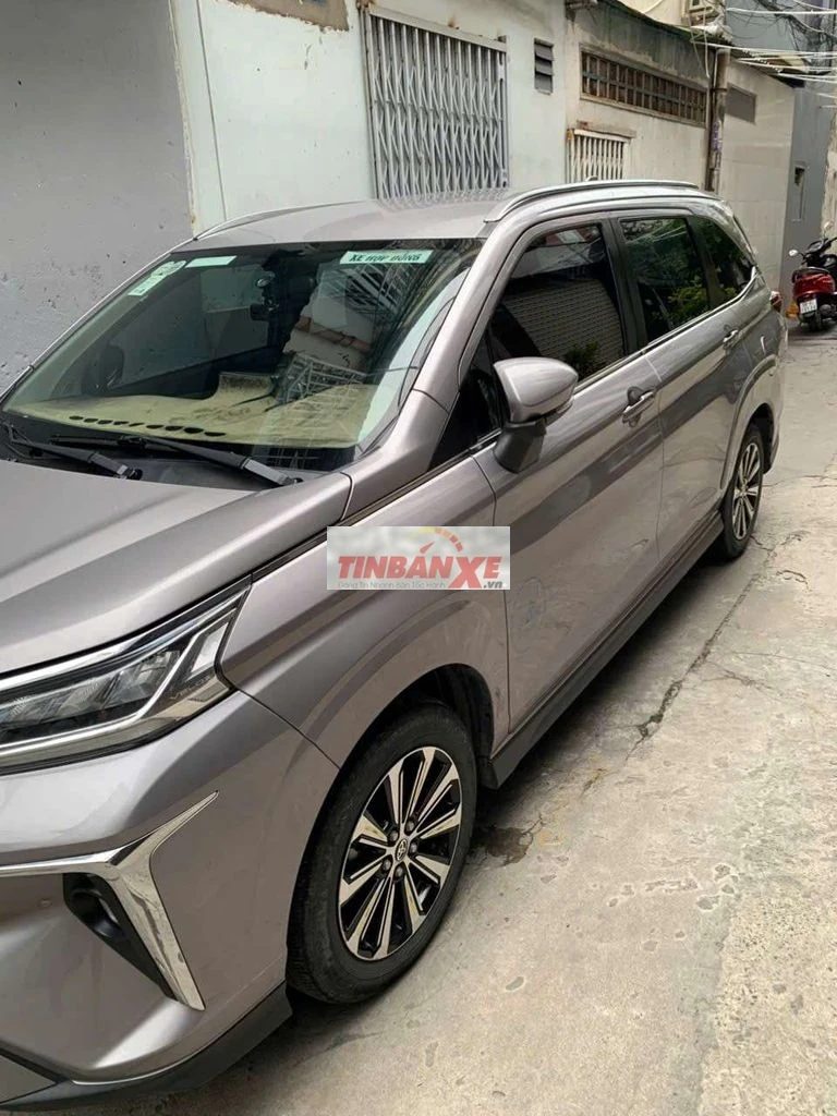 Toyota Veloz Cross 1.5 CVT 2023 Tự động