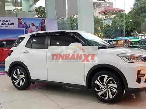 Toyota Raize 2025 Trắng Ngọc Trai 3.000 km