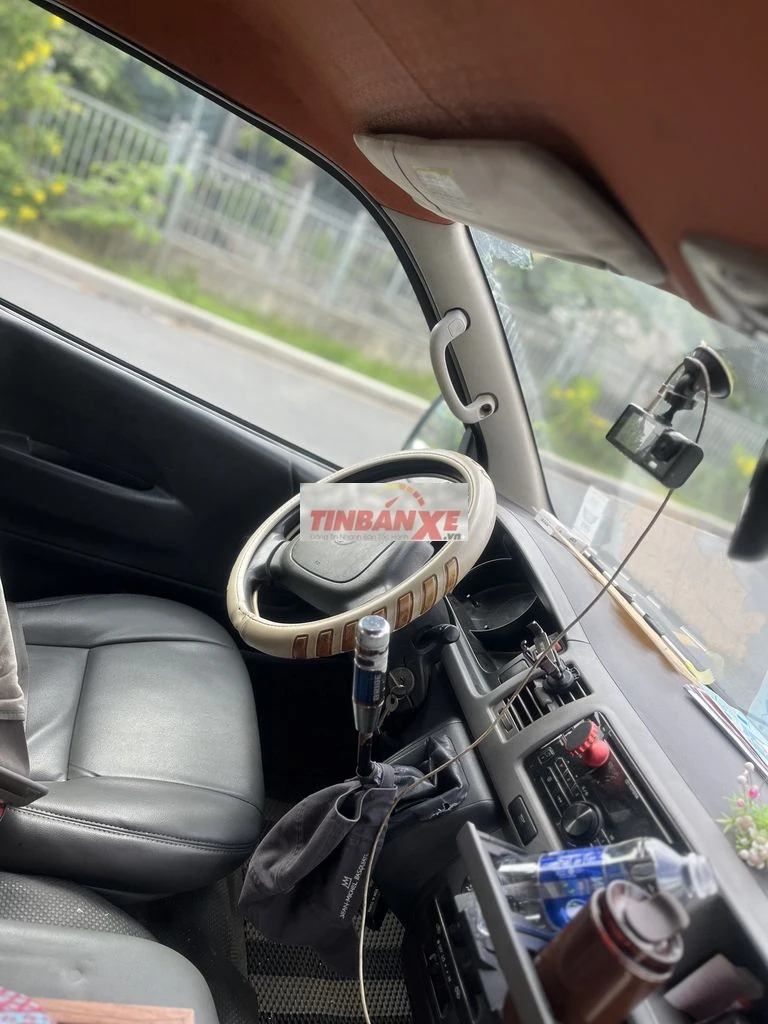 Toyota 2006 Xám 3 chỗ