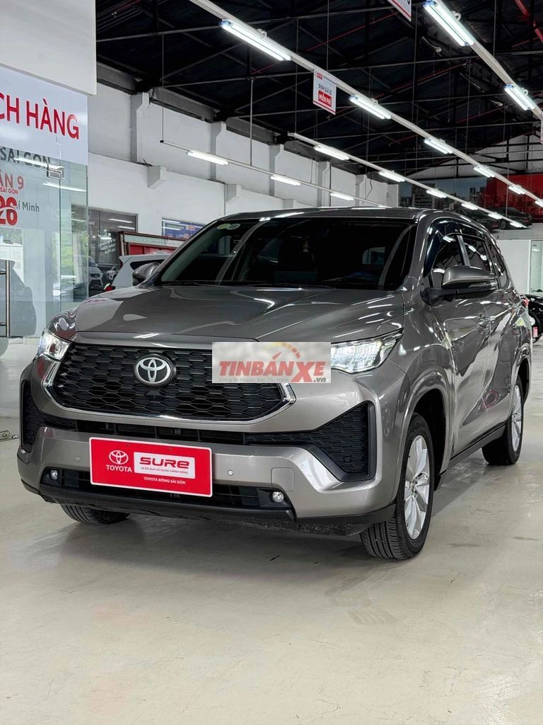 Innova Cross 2025 - HT Vay 70% - Giá Còn Giảm