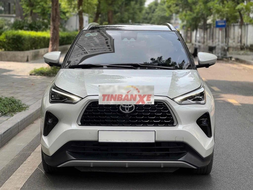 Toyota Yaris Cross 2024 1.5 D-CVT 20000 km Trắng