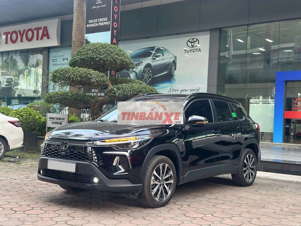 Toyota Hà Đông bán Corolla Cross 1.8V 2025