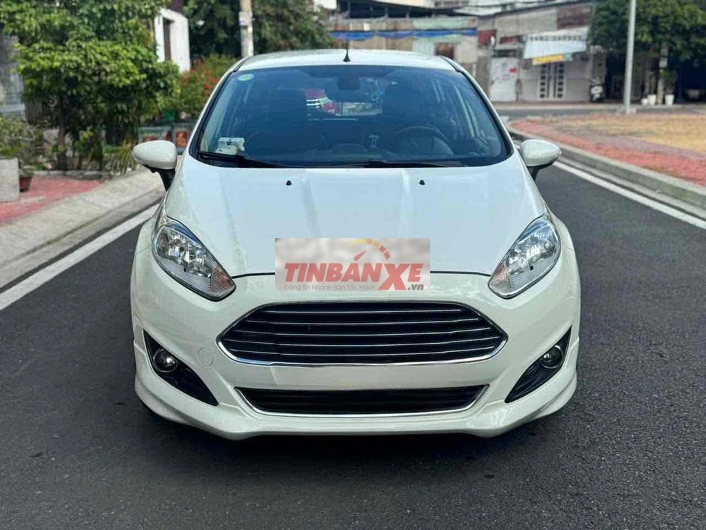 Ford Fiesta 1.0L 2014 Trắng 105.000 Km