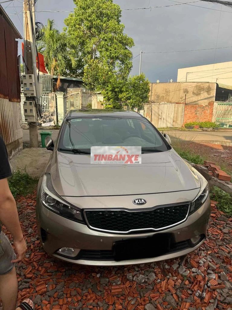 Kia Cerato 2016 Vàng cát 150.000km