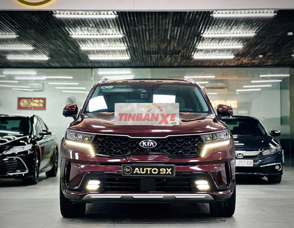KIA Sorento 2022 2.2L AWD Signature Đỏ