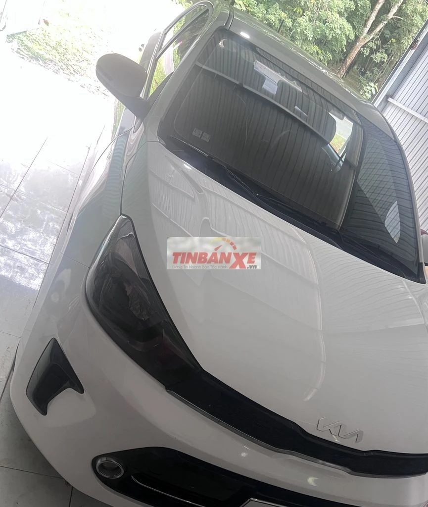 Kia Soluto 2022 Trắng Số sàn 38000 km