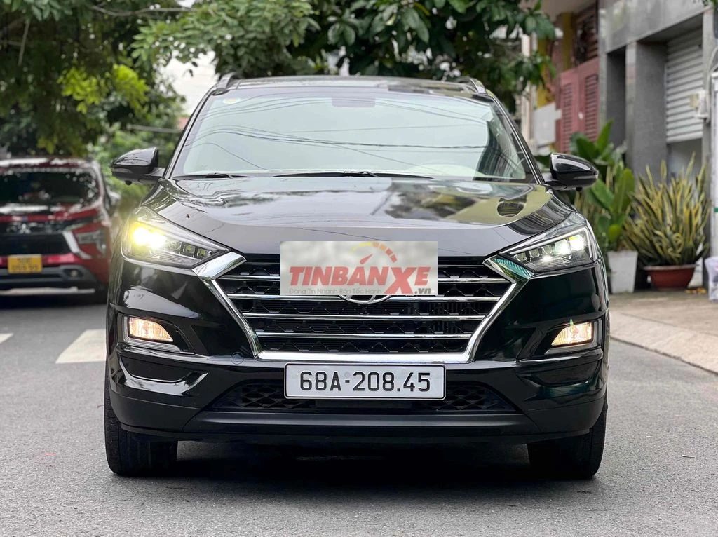 Hyundai Tucson 1.6 Turbo cao cấp 1 chủ chất xe đep