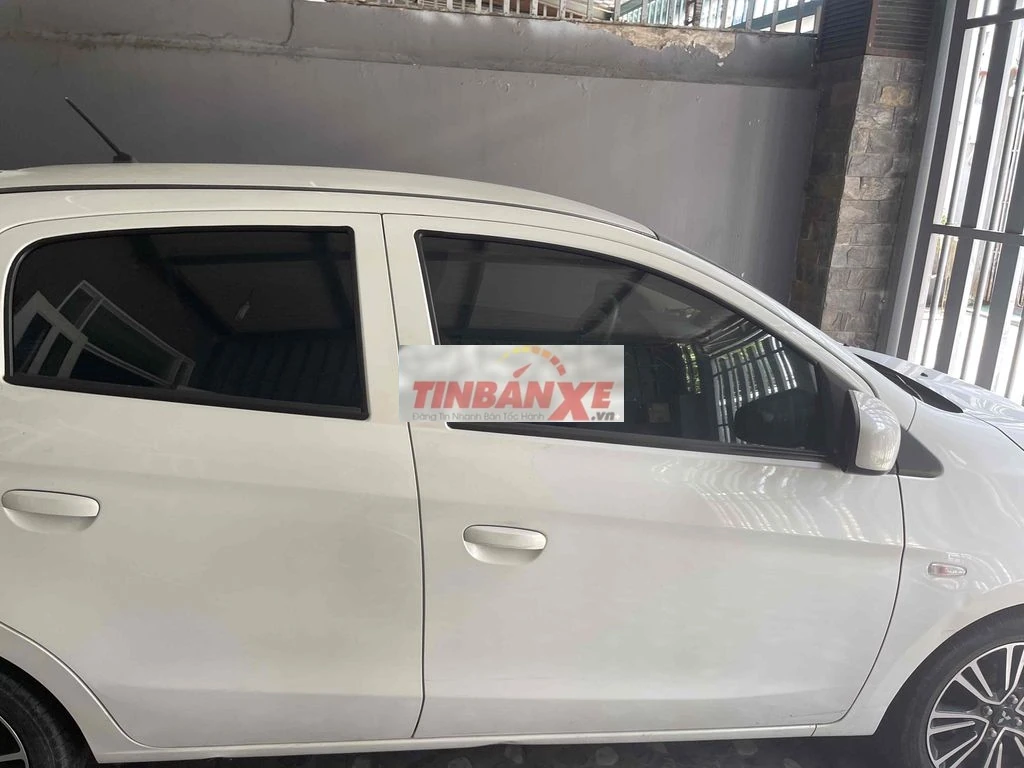 Mitsubishi Mirage 2018 Số sàn Trắng