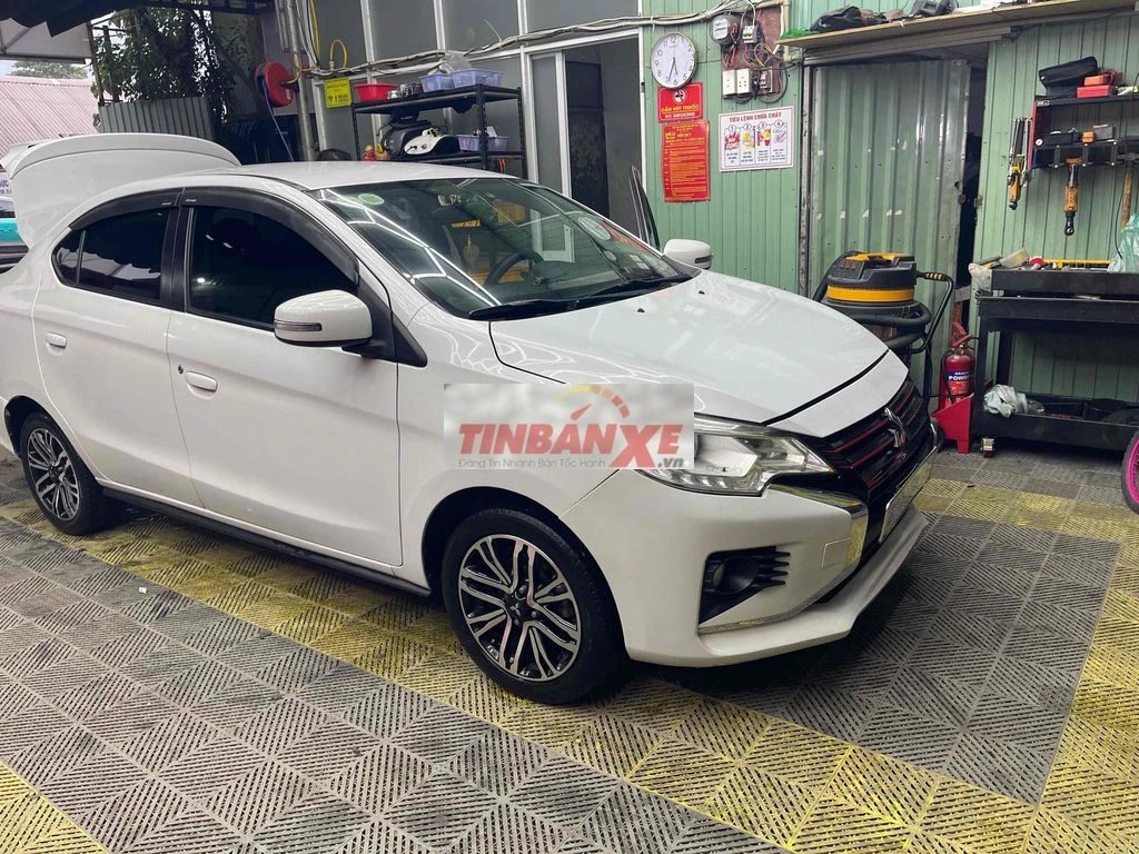 Mitsubishi Attrage 2022 Số tự động Trắng