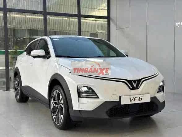 VF6 giảm giá cực sốc – cơ hội vàng sở hữu SUV điện